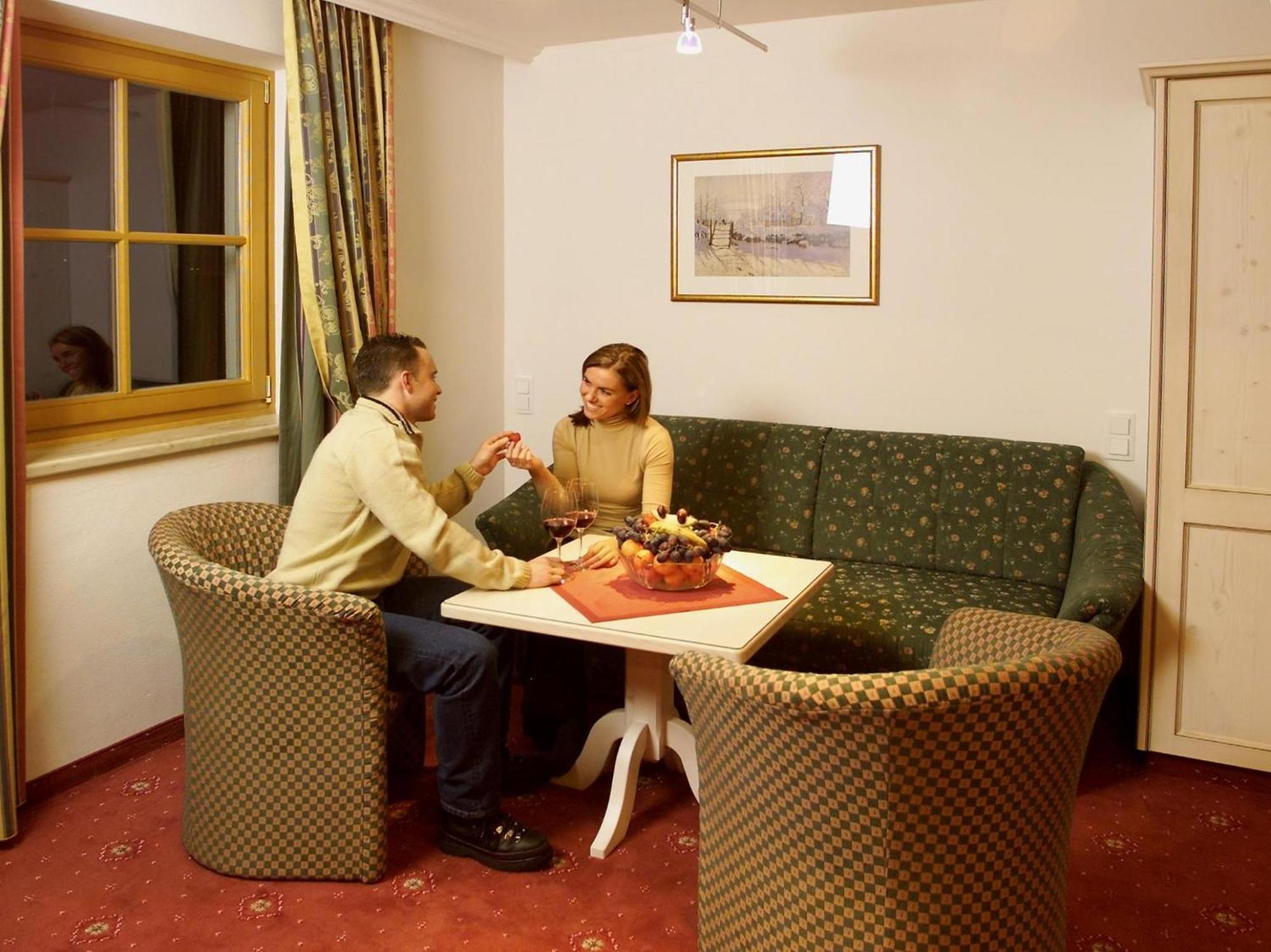 Hotel Schoerhof 살펠덴암스타이너르넨미어 객실 사진